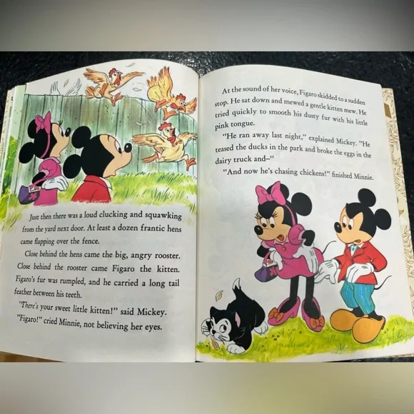 Vintage Little Golden Book Mickey Mouse -The Kitten Sitters 1978 - Picture 4 of 7